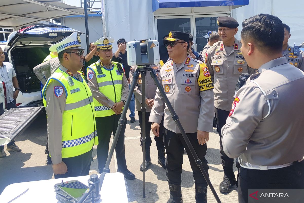 Deputy Police Chief Reveals Advanced Traffic Monitoring System for Operation Ketupat