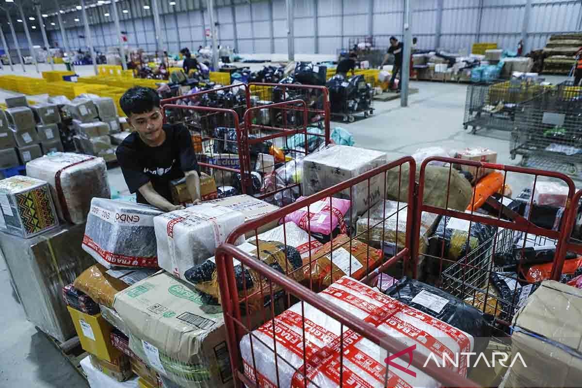 Parcel delivery volumes surge ahead of Eid al-Fitr 2026 across major cities