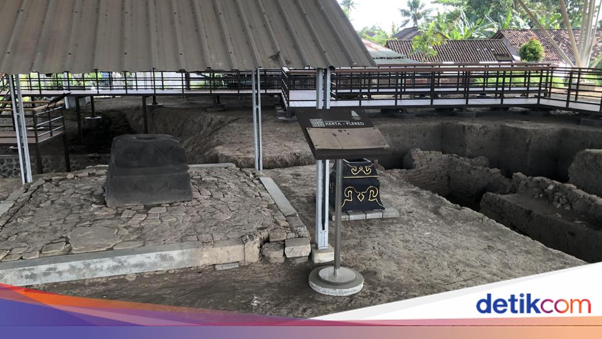 What Remains of the Grandeur of Kerta Palace