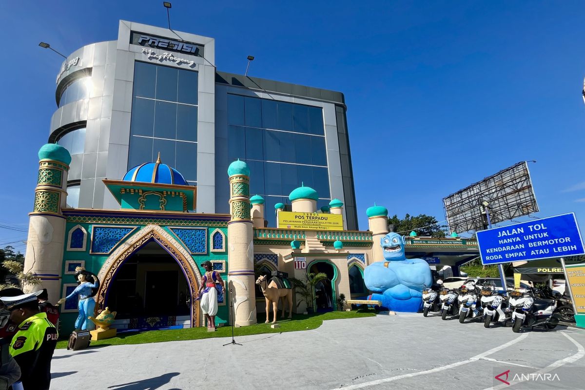 Gadog Integrated Post with Aladdin's Palace Theme Serves Homebound Travellers on Puncak Route