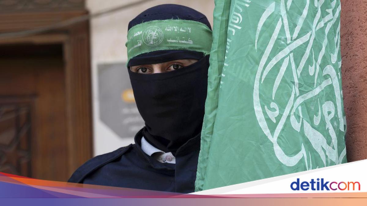 Hamas Calls on Iran to Stop Attacking Gulf States