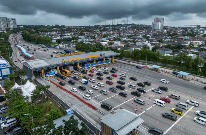 Estimated Cost of Jakarta-Yogyakarta Toll Road 2026: Toll Rate Breakdown and Fastest Route