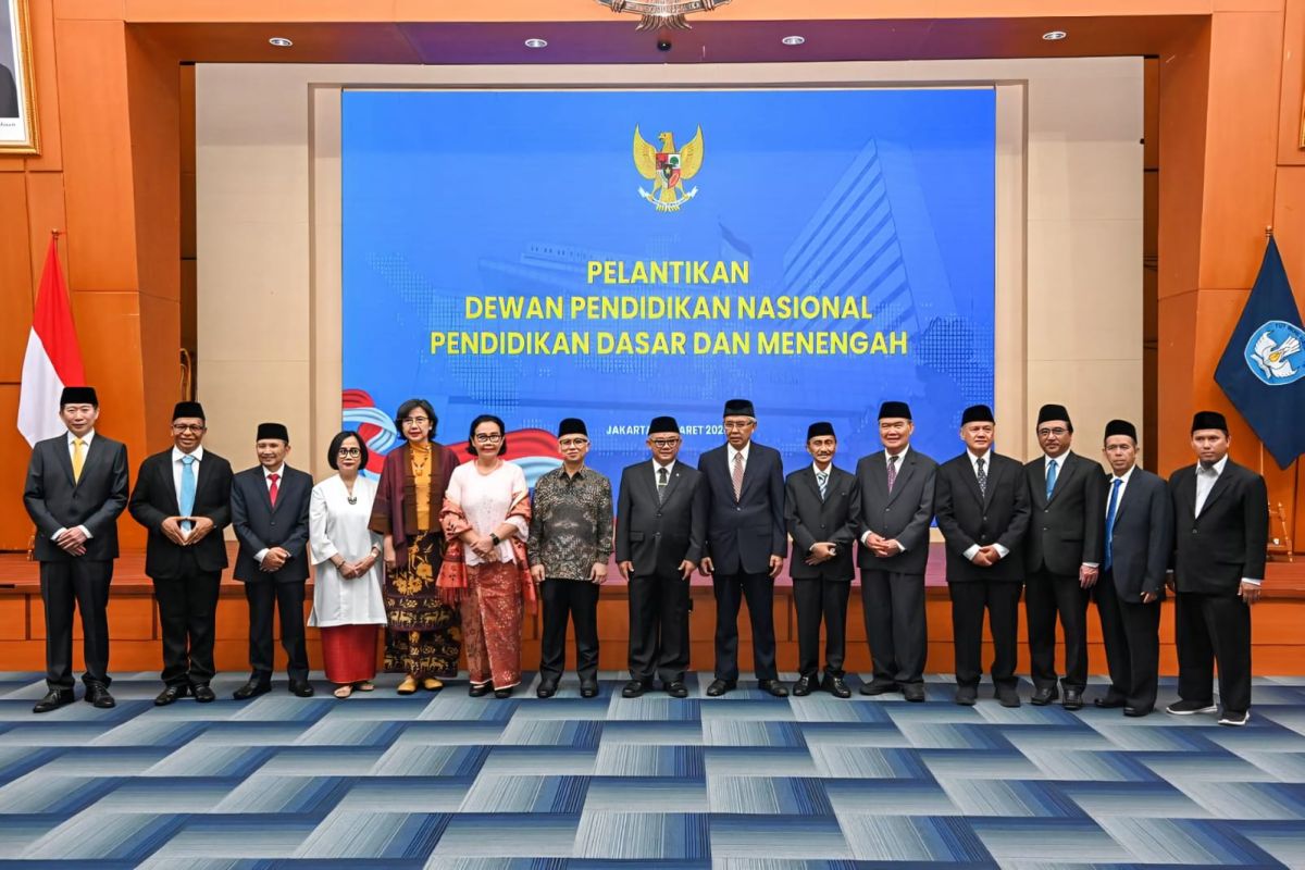 Indonesia establishes National Council to boost human resources