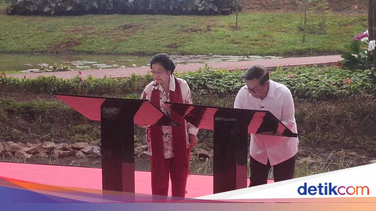 Megawati and Pramono Inaugurate Heritage Flag Park