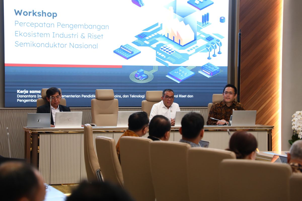 Danantara and Higher-Education Ministry strengthen semiconductor ecosystem