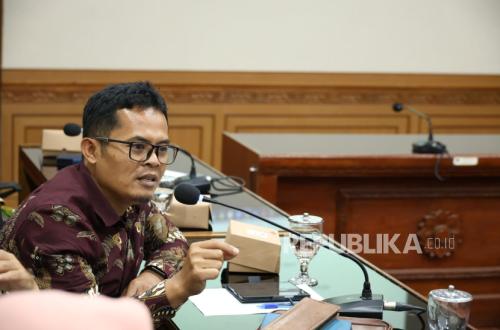Commission V of West Java Regional House of Representatives Presses Education Office to Take Action Following Death of SMAN 5 Bandung Student