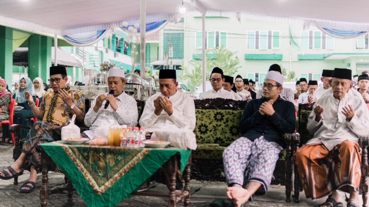 Nyai Nur Khodijah: Pioneer of Female Islamic Boarding Schools Across Indonesia