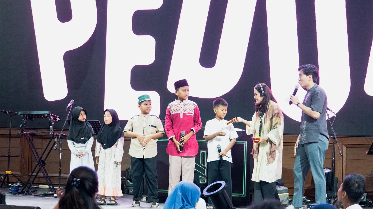 Holywings Distributes 10,000 Ramadan Meals to Underprivileged Communities