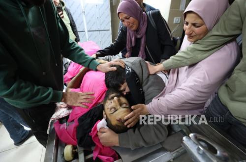 Israeli Army Executes Palestinian Family at Midnight in West Bank