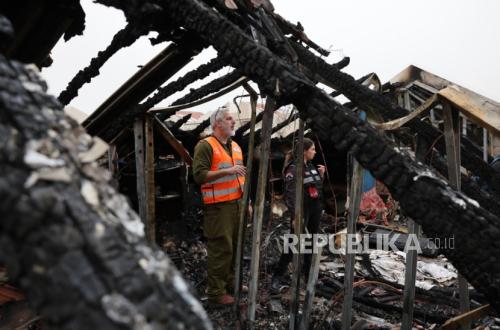 Israel Imposes Media Blackout on Iranian Missile Attack Damage as 50th Wave of Strikes Continues for 12 Hours