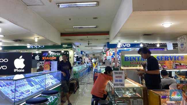 Preparing for 2026 Crisis Threat, Consumers Collectively Buying Out Computers