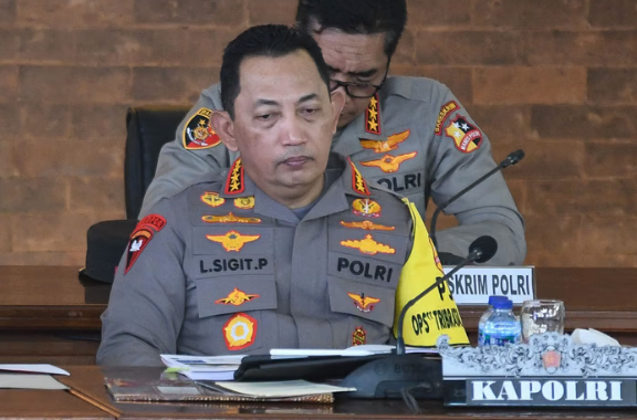 Prabowo Instructs National Police Chief to Thoroughly Investigate Acid Attack on Kontras Activist
