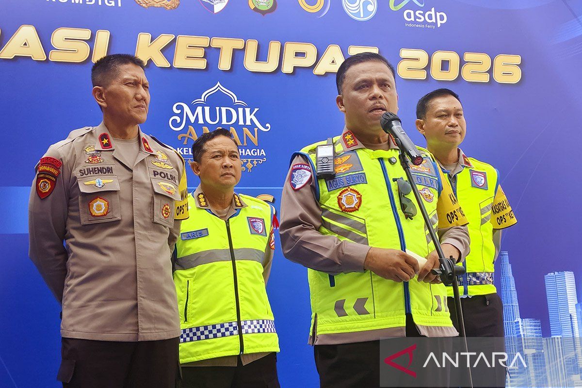 Police Report 25 Per Cent of Vehicles Have Left Jakarta
