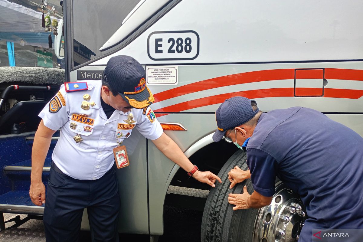 Kampung Rambutan Terminal Tightens Bus Safety Inspections During Eid Exodus