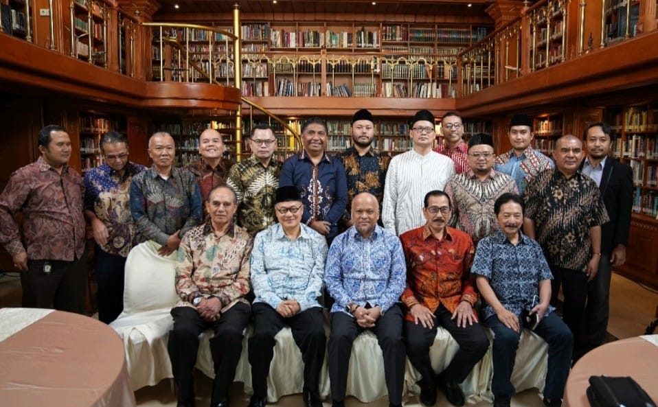 Former Ambassadors Press Government to Withdraw from Board of Peace