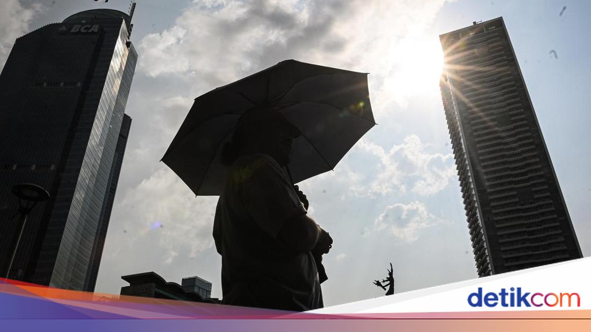 Warning for Jakarta Residents as Heatwave Grips the Capital