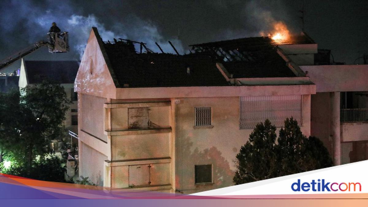 Iranian Missile Fragments Ignite Fires in Israeli Cities