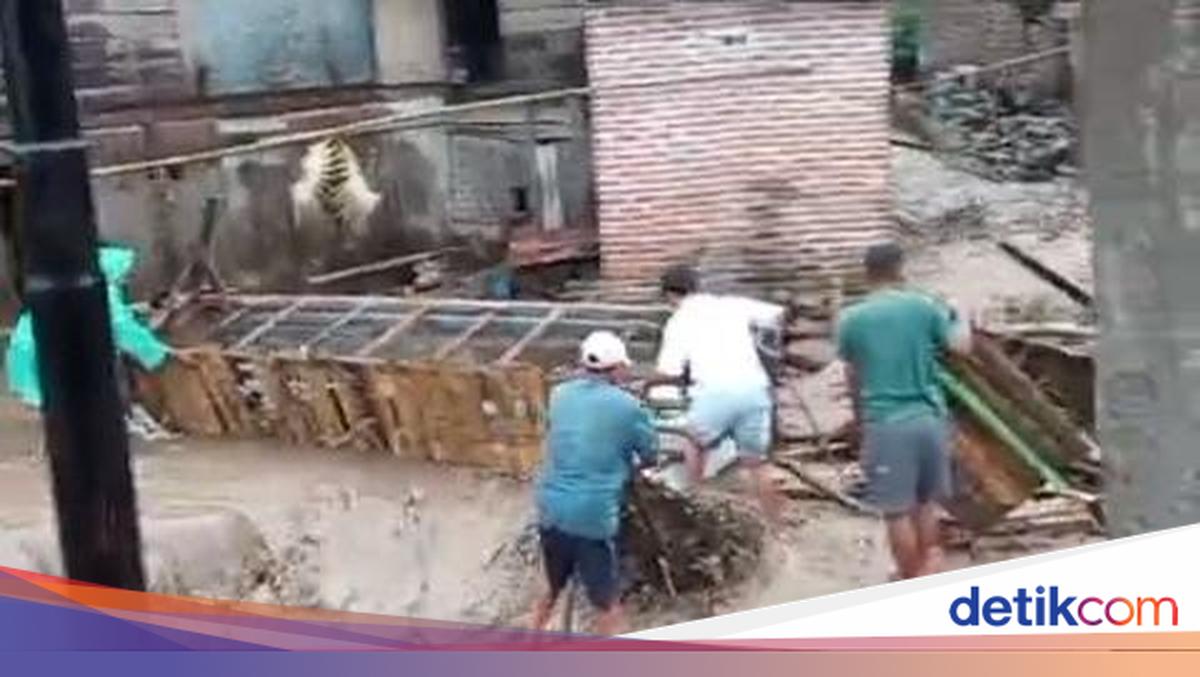 Single Village in Sumbawa Devastated by Flash Floods, 305 Families Affected