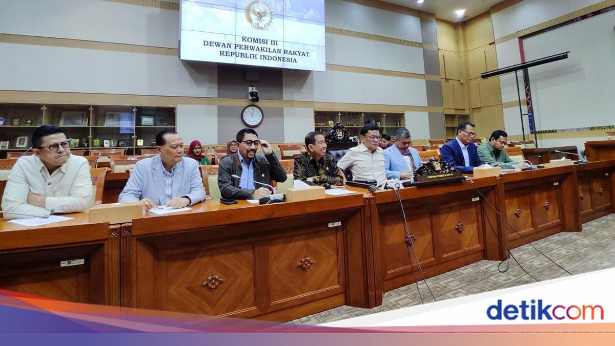 Commission III Urges Arrest of Masterminds and Executors in Acid Attack on KontraS Activist