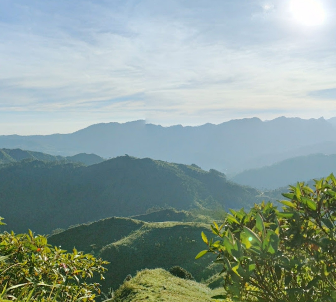 Travellers Warned of Extreme Weather in Central Java and Tidal Flooding on Northern Waters on Monday, 16 March