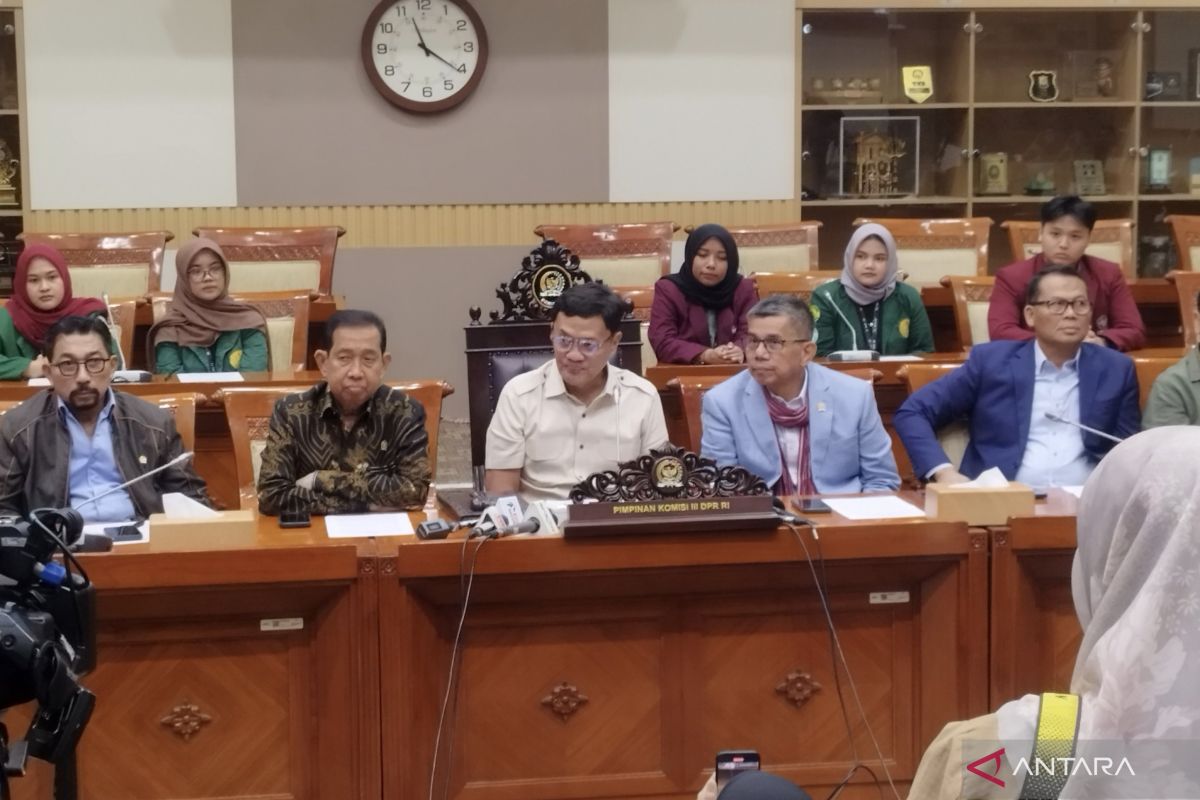Commission III of House of Representatives pledges to regularly monitor acid attack case against Andrie Yunus