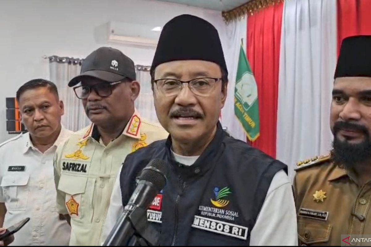 Ministry of Social Affairs Distributes Rp100.9 Billion in Aid to Disaster Survivors in East Aceh