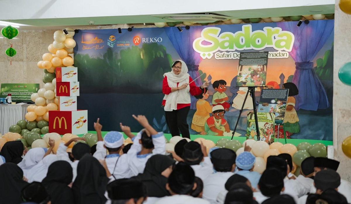 Joy of 500 Children at Istiqlal Mosque: Learning Moral Values Through Ramadan Storytelling Safari