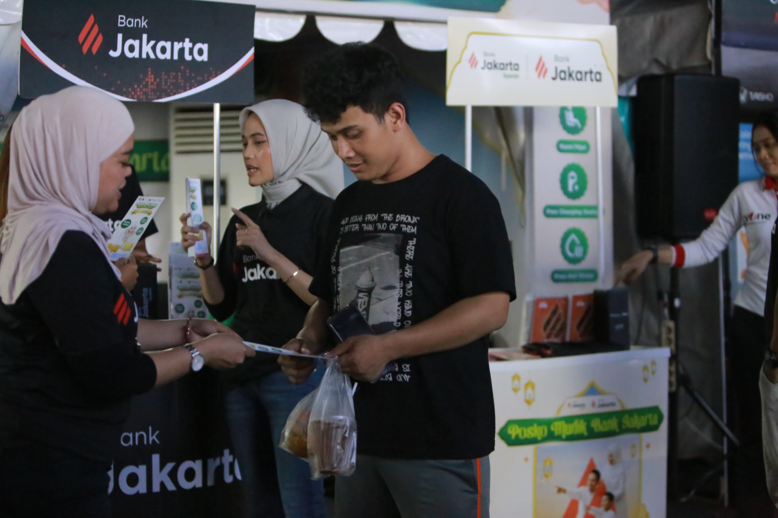 Bank Jakarta Continues Support for DKI Jakarta Regional Government's Free Mudik Programme