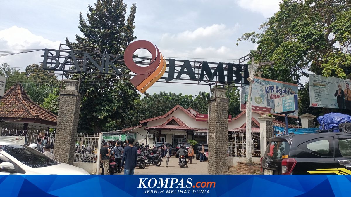 100,000 Bank Jambi Customers Must Replace ATM Cards Following System Security Breach