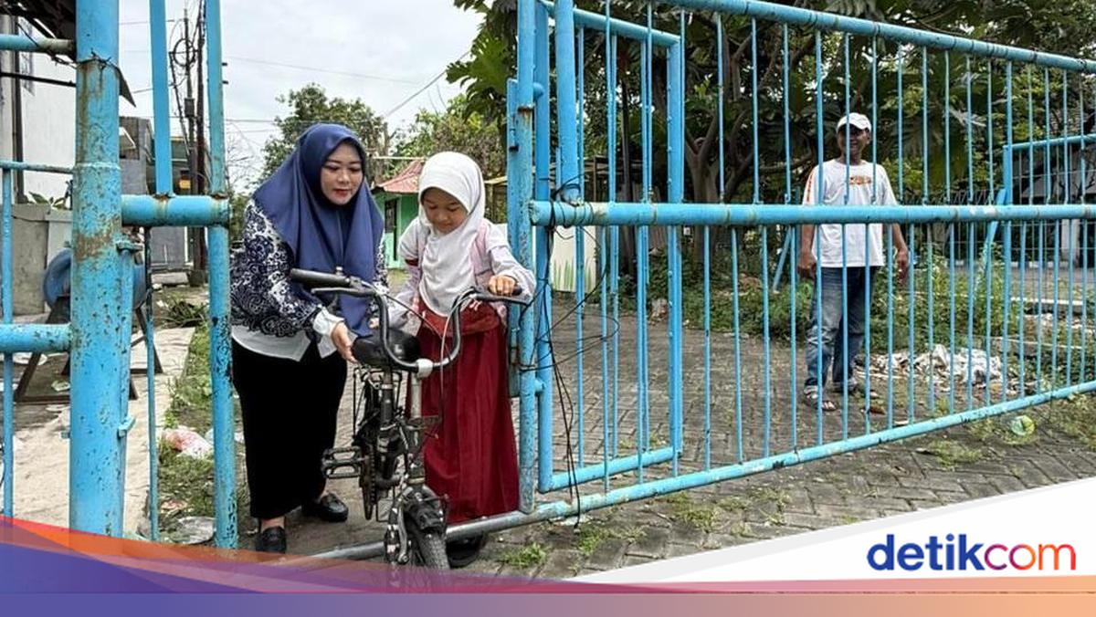 Road Access to SDN Rungkut Menanggal 2 School Closed; Surabaya DPRD Seeks Solution