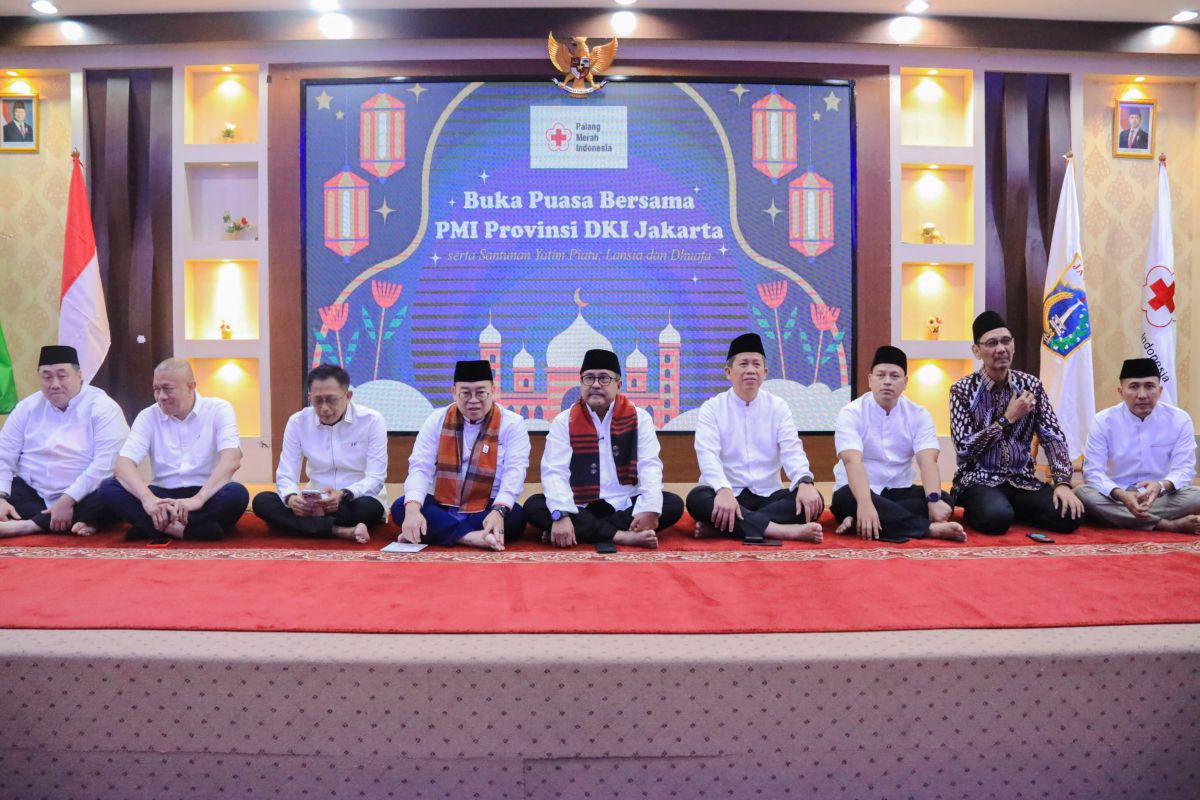 Deputy Governor Rano Karno urges Jakarta residents to donate blood during Ramadhan