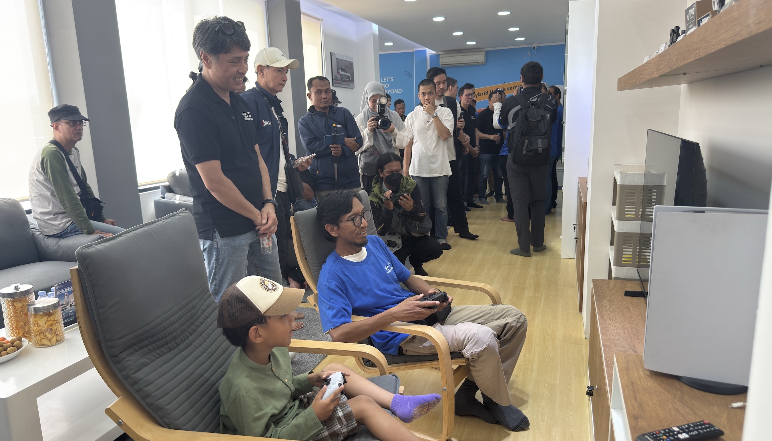 Toyota Mudik Service Posts and Ready Workshops Support Holiday Travel