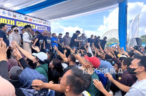 16,000 Migrants Participate in Central Java Free Travel Programme