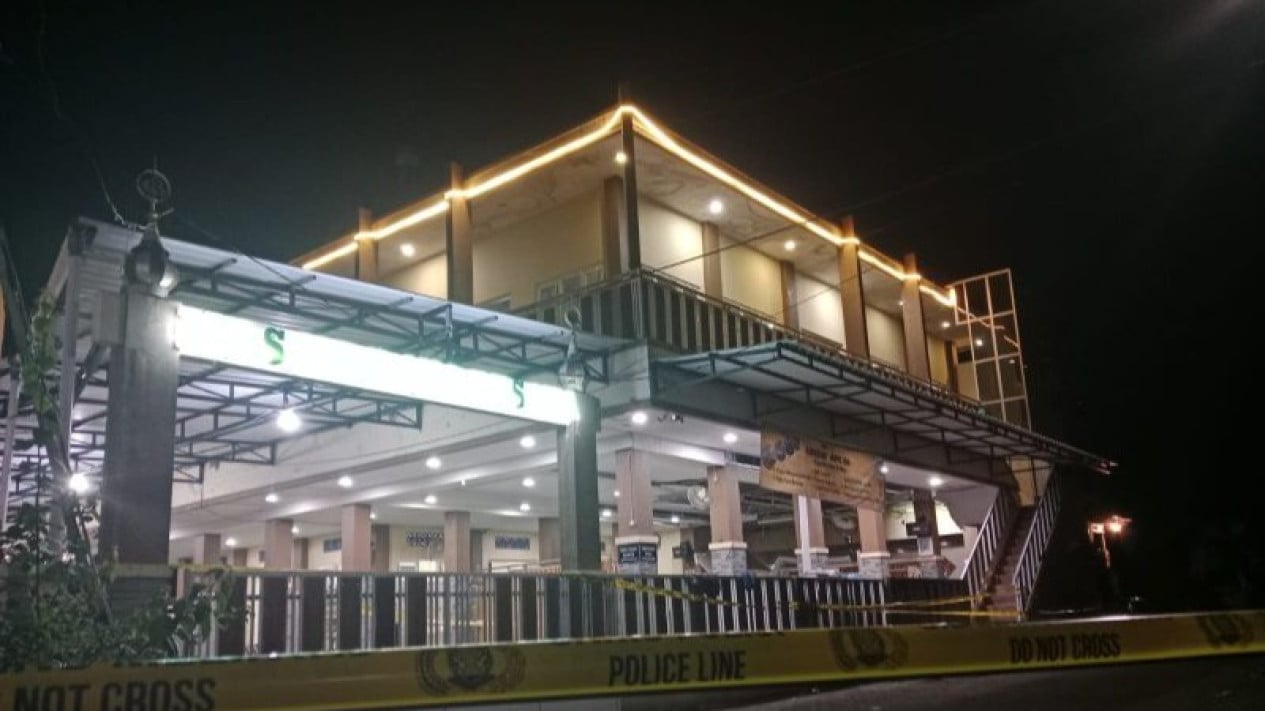 Explosion Occurs at Jember Mosque During Tarawih Prayer