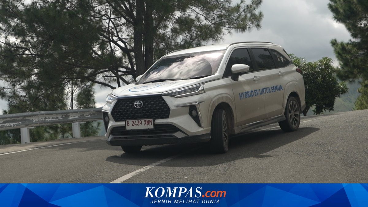 Auto2000 Has Delivered 900 Toyota Veloz Hybrid Units to Customers