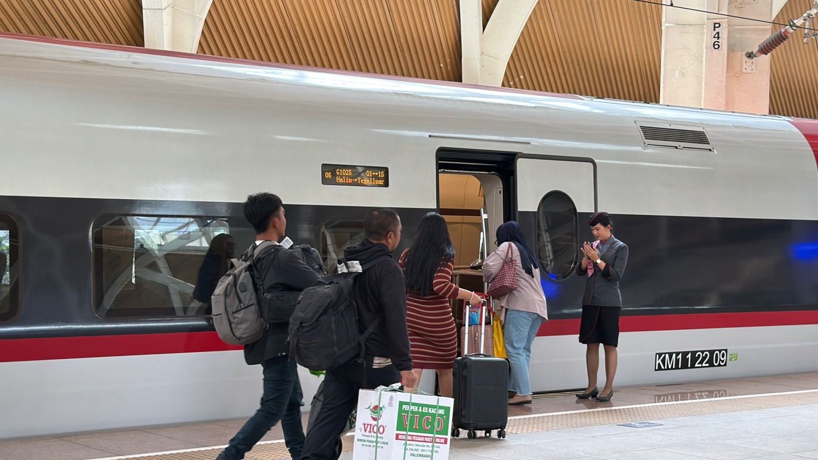 KCIC Prepares 653,000 Whoosh Seats for Lebaran 2026 Transport, Operating up to 62 Daily Journeys