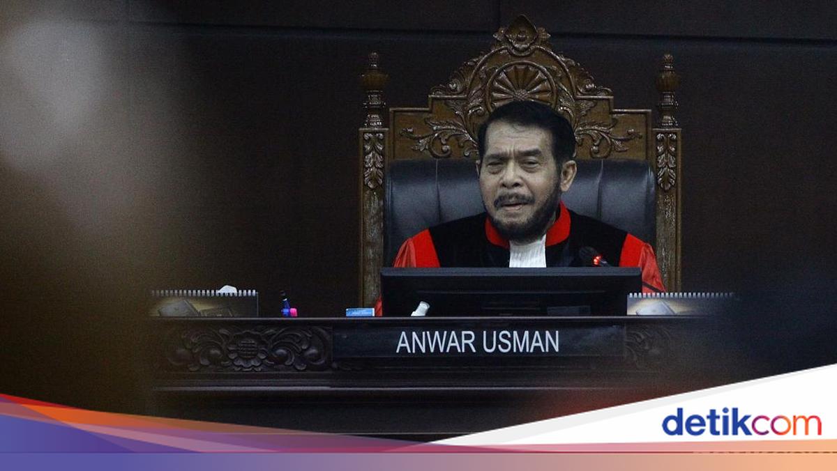 Anwar Usman's Apology During Final Constitutional Court Hearing