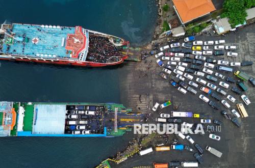 Ministry of Transport Adds Vessels and Accelerates Loading Operations at Gilimanuk Port Amid Traffic Congestion