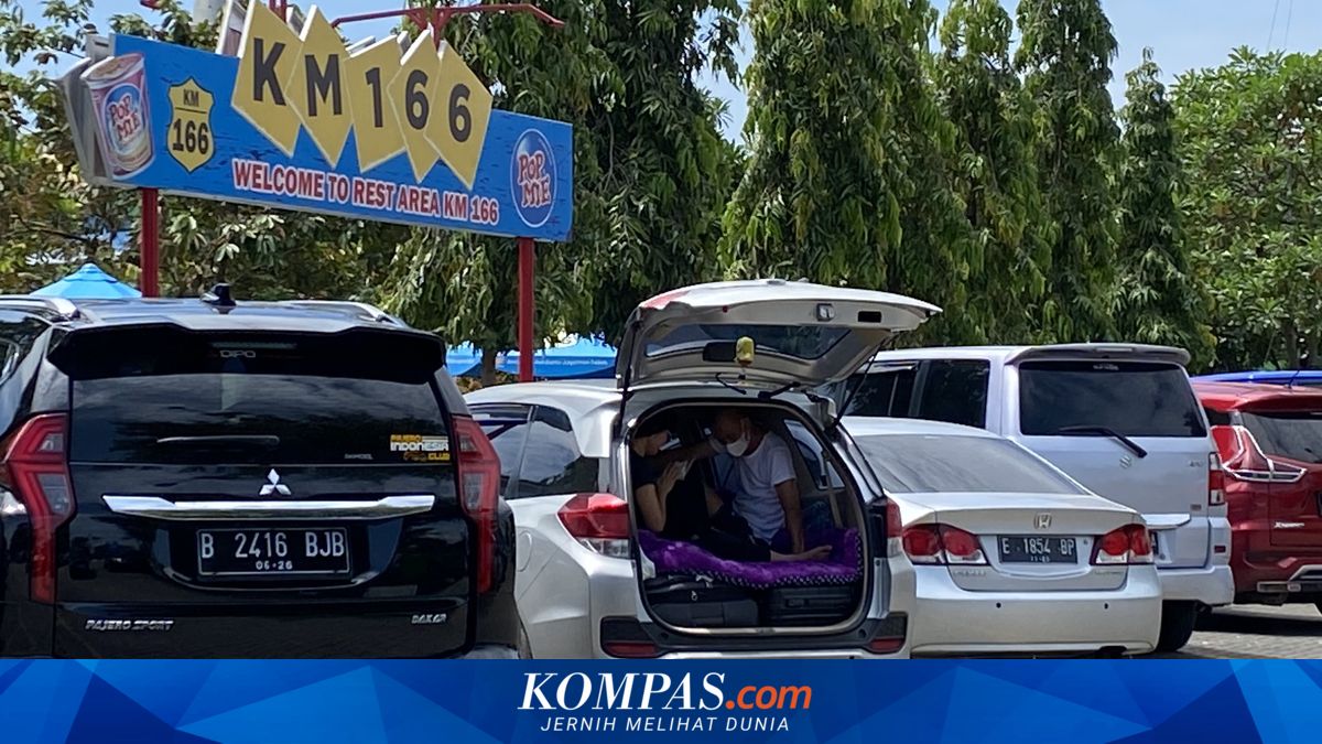 Danger: Do Not Convert Car Cabin Into a Bed During Mudik Travel