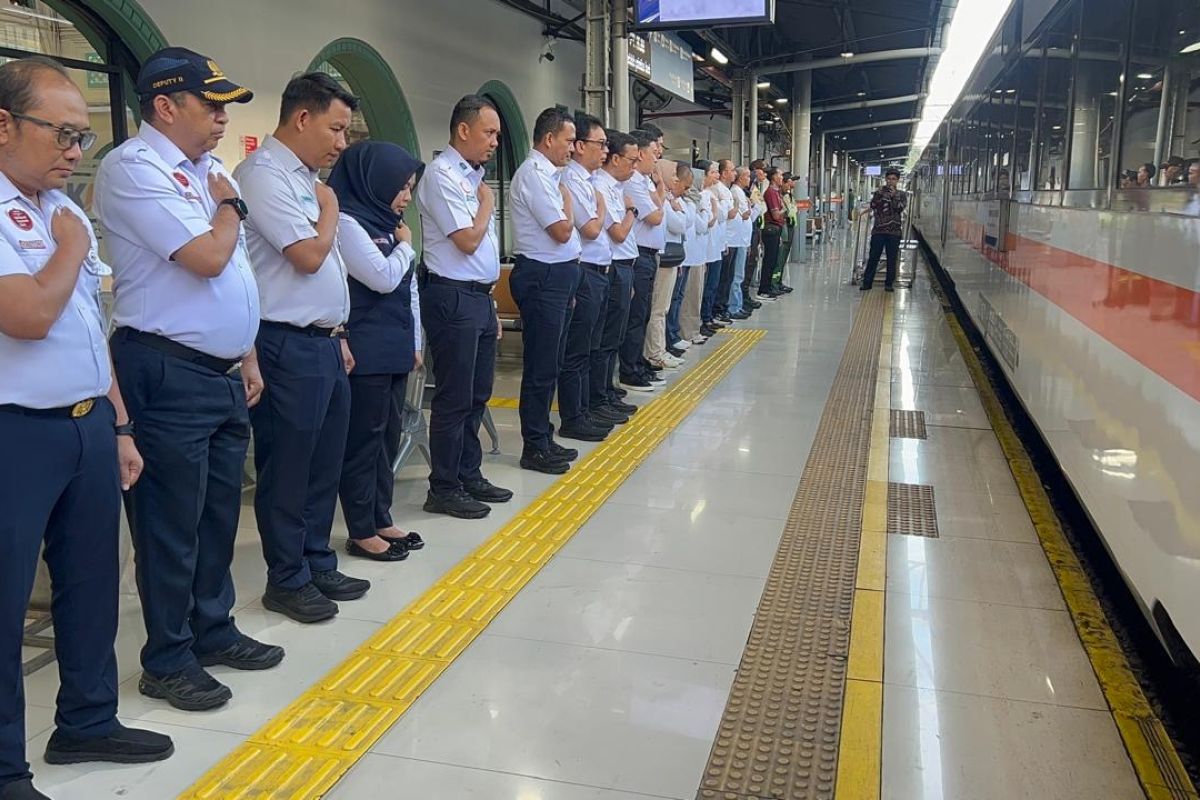 480 Free KAI Mudik passengers depart from Pasar Senen Station