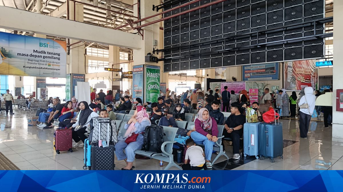 892 Homebound Travellers Depart from Pulo Gebang Terminal This Morning, Majority Heading to Sumatra and Java