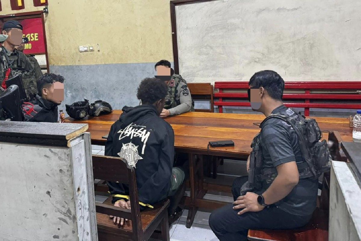 Operation Peaceful Cartenz task force apprehends escaped prisoner and armed criminal group member in Dekai