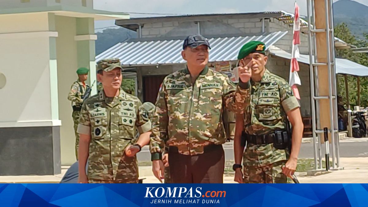 Defence Minister Inspects Infantry Battalion Headquarters in Detail, Including Damaged Facilities