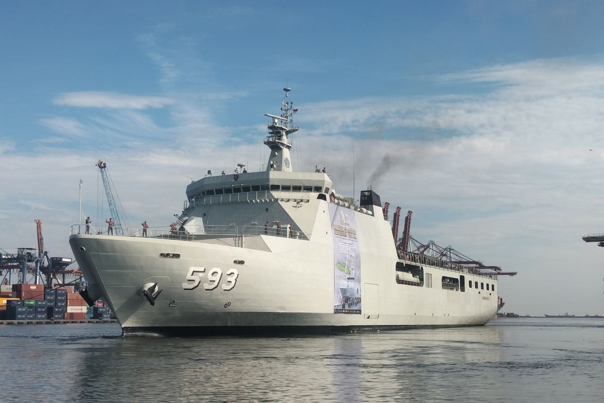 TNI Navy arranges free journey home for 1,447 residents