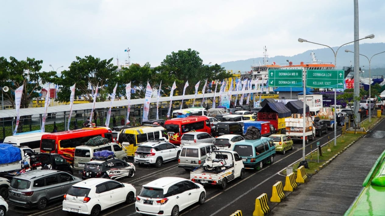 ASDP Ensures Traffic Continues to Flow to Gilimanuk Despite Heavy Congestion