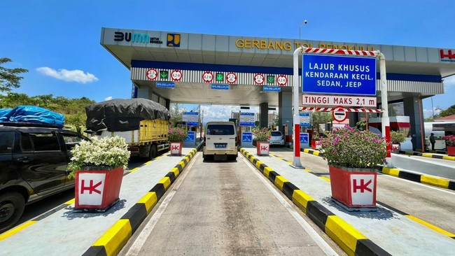 Vehicle Traffic on Trans-Sumatra Toll Road Surges 55.54% as Eid Holiday Exodus Begins