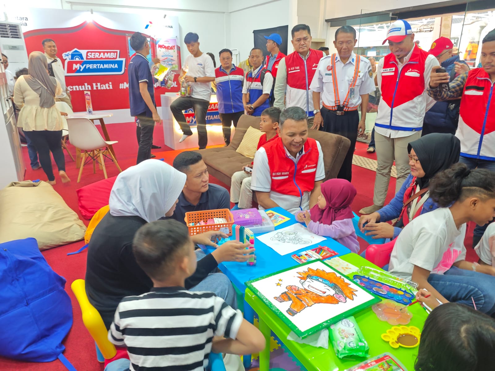 Anticipating Mudik with One-Way System, Pertamina Ensures Safe Fuel Supply on Toll Roads