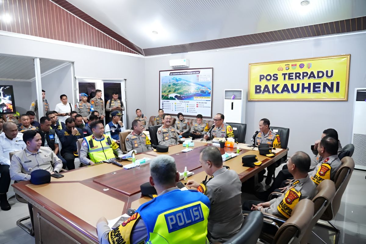 Aerial Monitoring Confirms Merak-Bakauheni Port Under Control, Says Deputy Police Chief