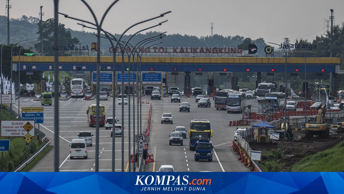 Korlantas Implements One-Way Traffic on Trans-Java Toll Road From KM 70 to 263