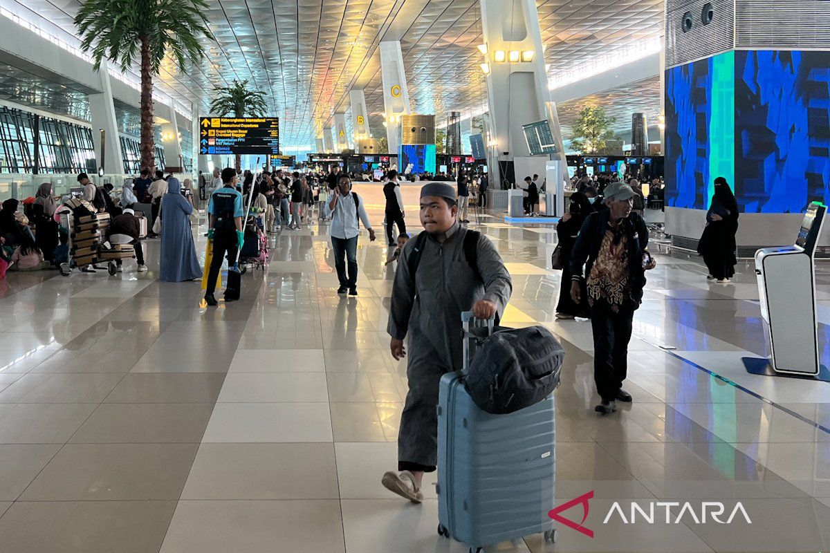 Infrastructure Ministry Calls on Online Travel Agents to Comply with Aircraft Fare Policy